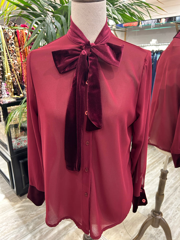 CAMISA LAZO TERCIOPELO BURDEOS