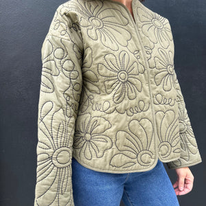 CHAQUETA VERDE PESPUNTE