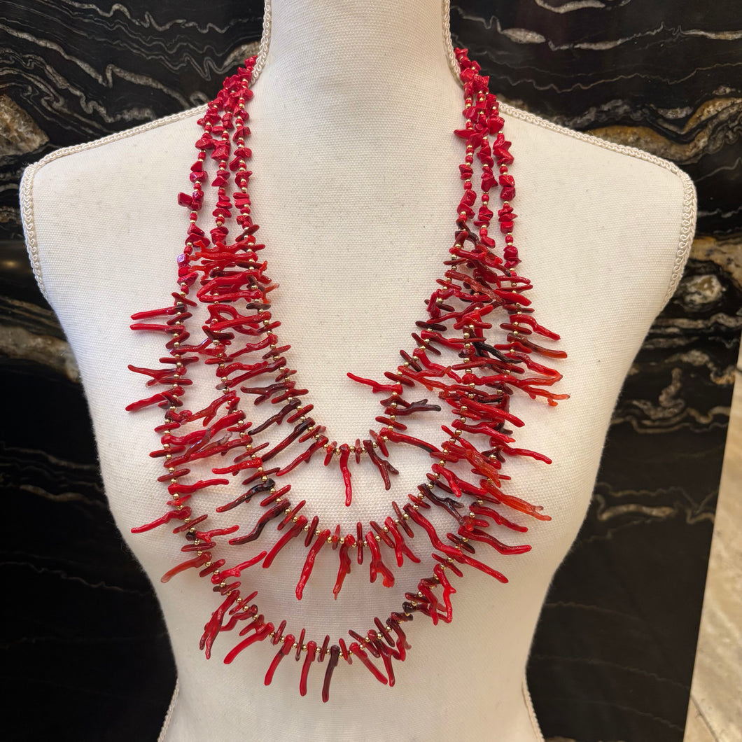 COLLAR LARGO CORALES ROJOS