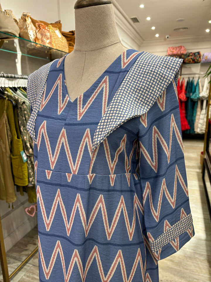 VESTIDO ZIG ZAG AZUL