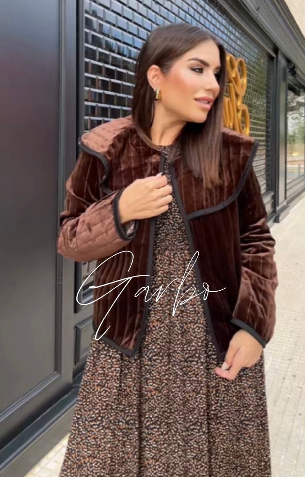CHAQUETA TERCIOPELO VOLANTE