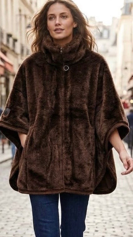 PONCHO DE PELO SINTETICO MARRON CON CREMALLERA