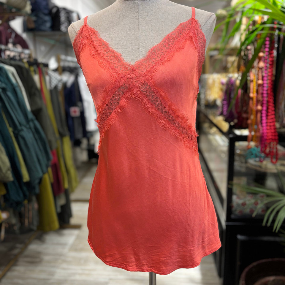 TOP LENCERO CORAL