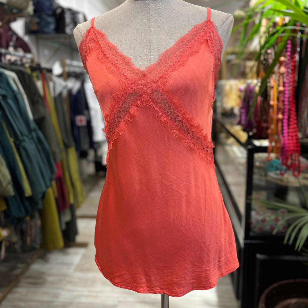 TOP LENCERO CORAL