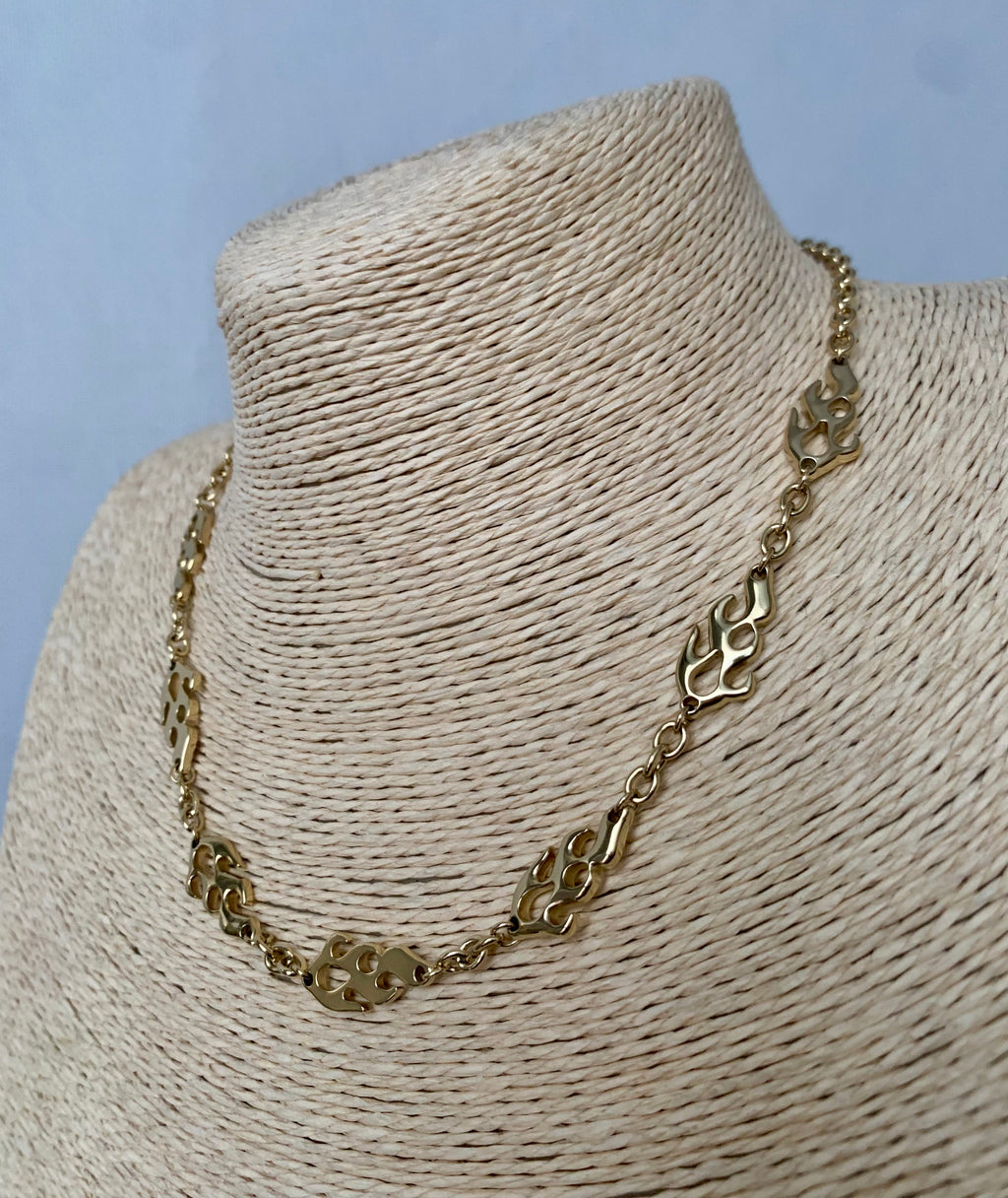 COLLAR NAHID