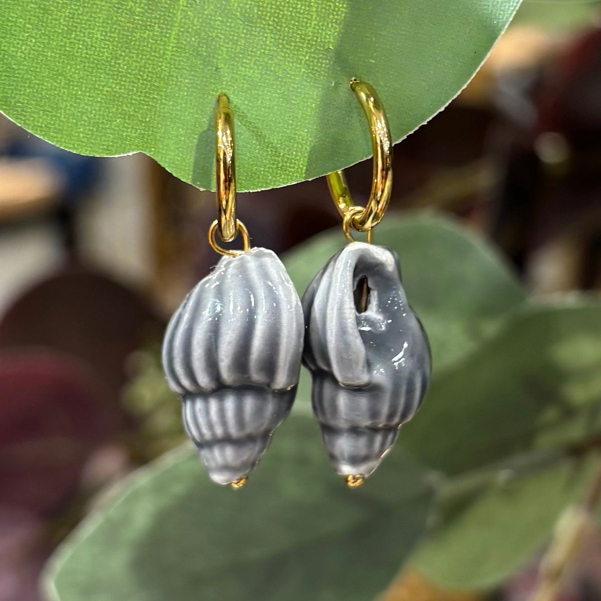 ARO CARACOLA CERAMICA GRIS