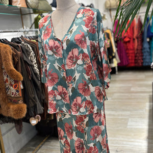 CONJUNTO DE FALDA SATINADO ESTAMPADO VERDE AGUA