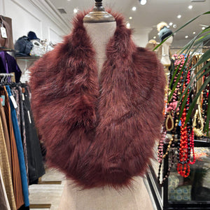 CUELLO PELO SINTETICO BURDEOS