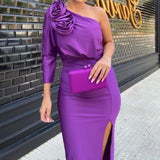 VESTIDO ASIMÉTRICO MORADO CON DOS ROSAS