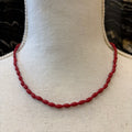 COLLAR DE PIEDRAS ALARGADAS ROJA
