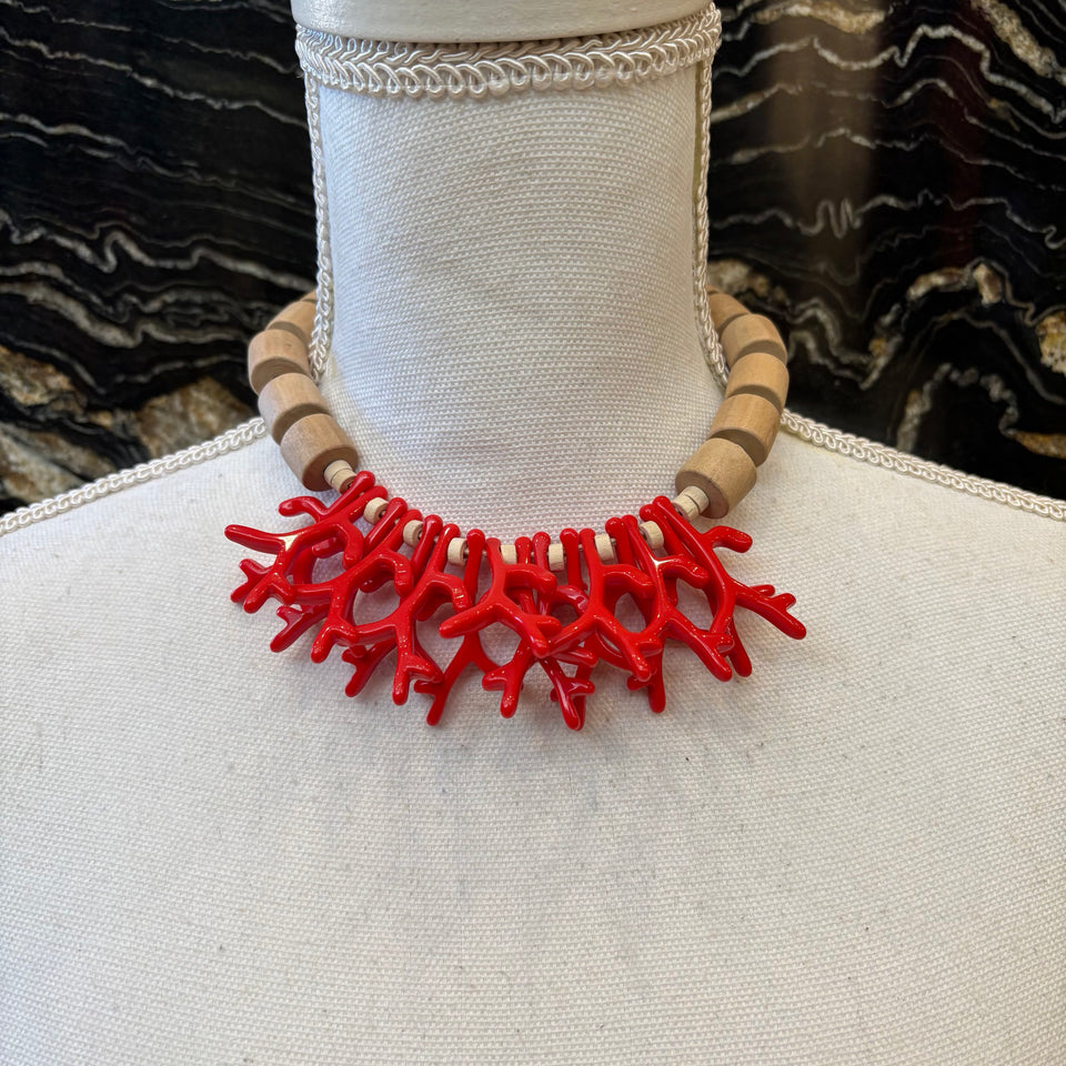 COLLAR MADERA Y CORAL ROJO