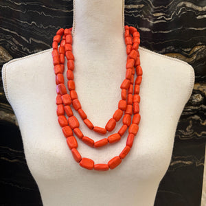 COLLAR LARGO PIEDRAS NARANJA