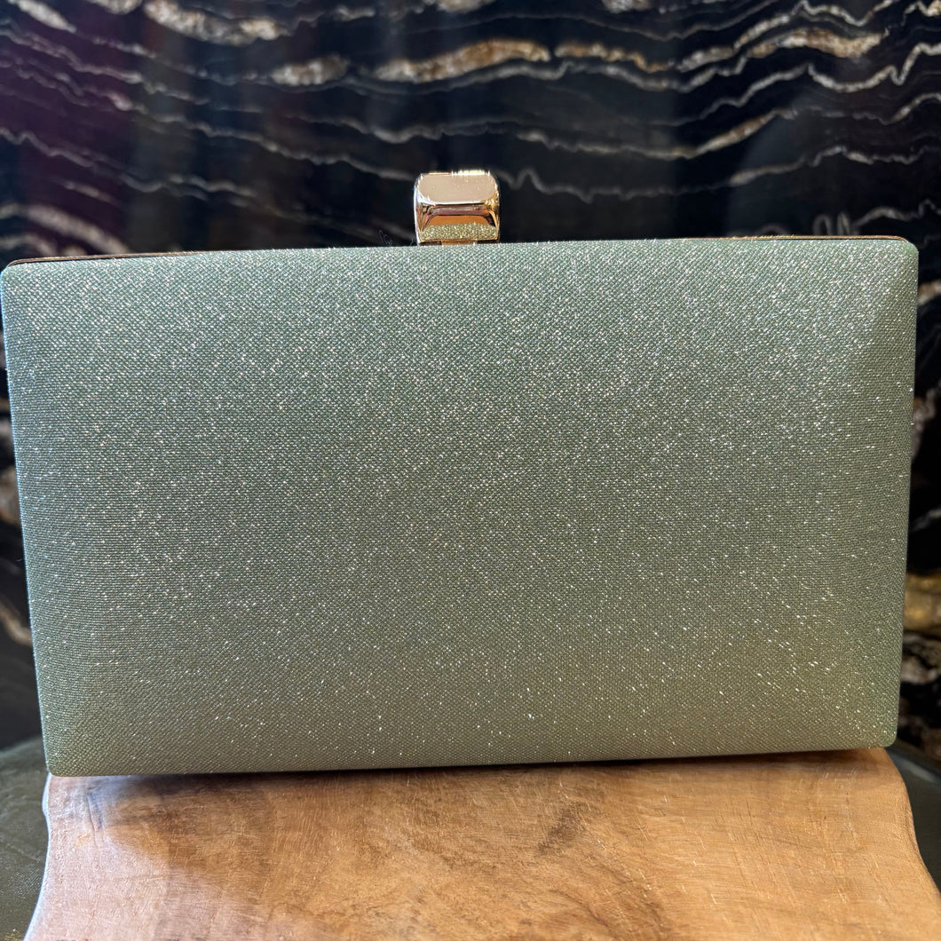 CLUTCH DE FIESTA VERDE BRILLOS