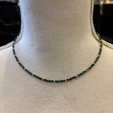 COLLAR CUENTAS VERDE Y DORADO