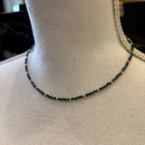 COLLAR CUENTAS VERDE Y DORADO