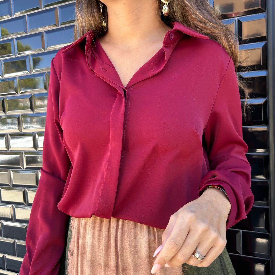 CAMISA LISA BURDEOS