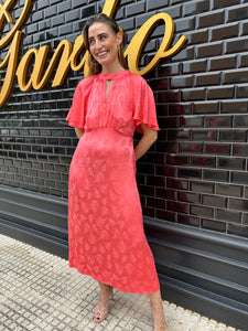 VESTIDO SATINADO CORAL