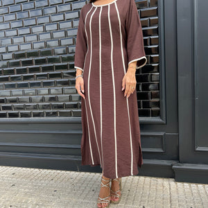 VESTIDO MARRON CON VIVOS