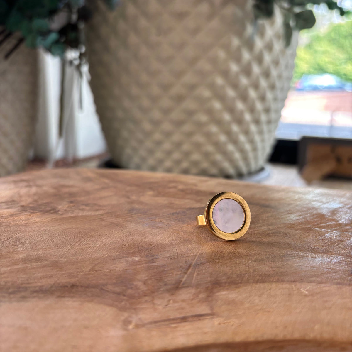ANILLO NÁCAR REDONDO