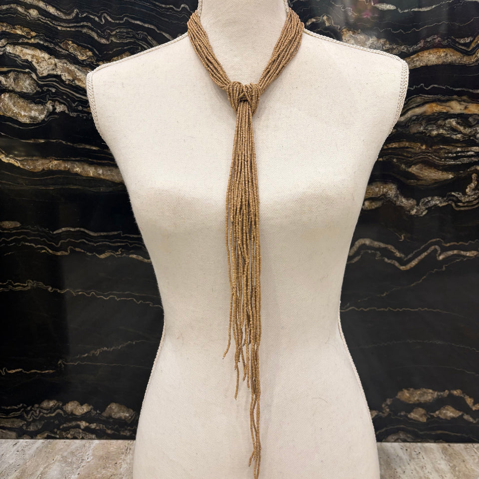 COLLAR LARGO CAMEL
