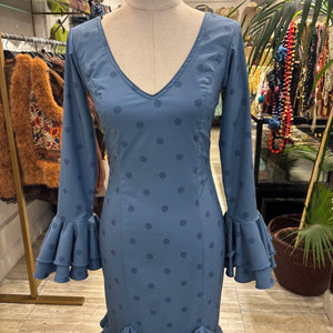 TRAJE DE FLAMENCA EN PICOS AZUL CON LUNARES