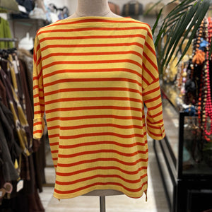 CAMISETA DE RAYAS AMARILLA Y NARANJA