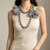 COLLAR  BOLAS TELA Y FLORES