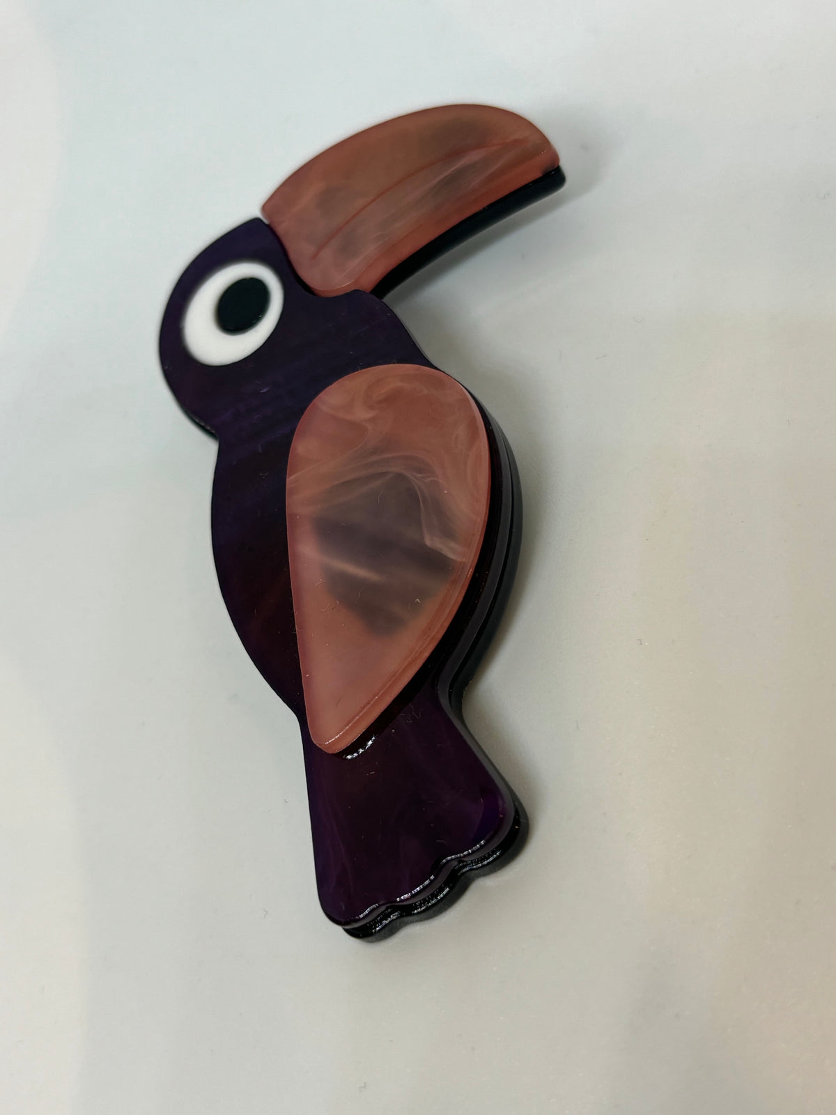 BROCHE TUCÁN MARRÓN