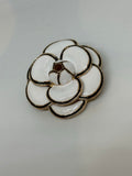 BROCHE ESMALTADO BLANCO