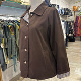 CHAQUETA CON BOTONES MARRON