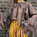 BLUSA OVERSIZE DE VOLANTES MARRON