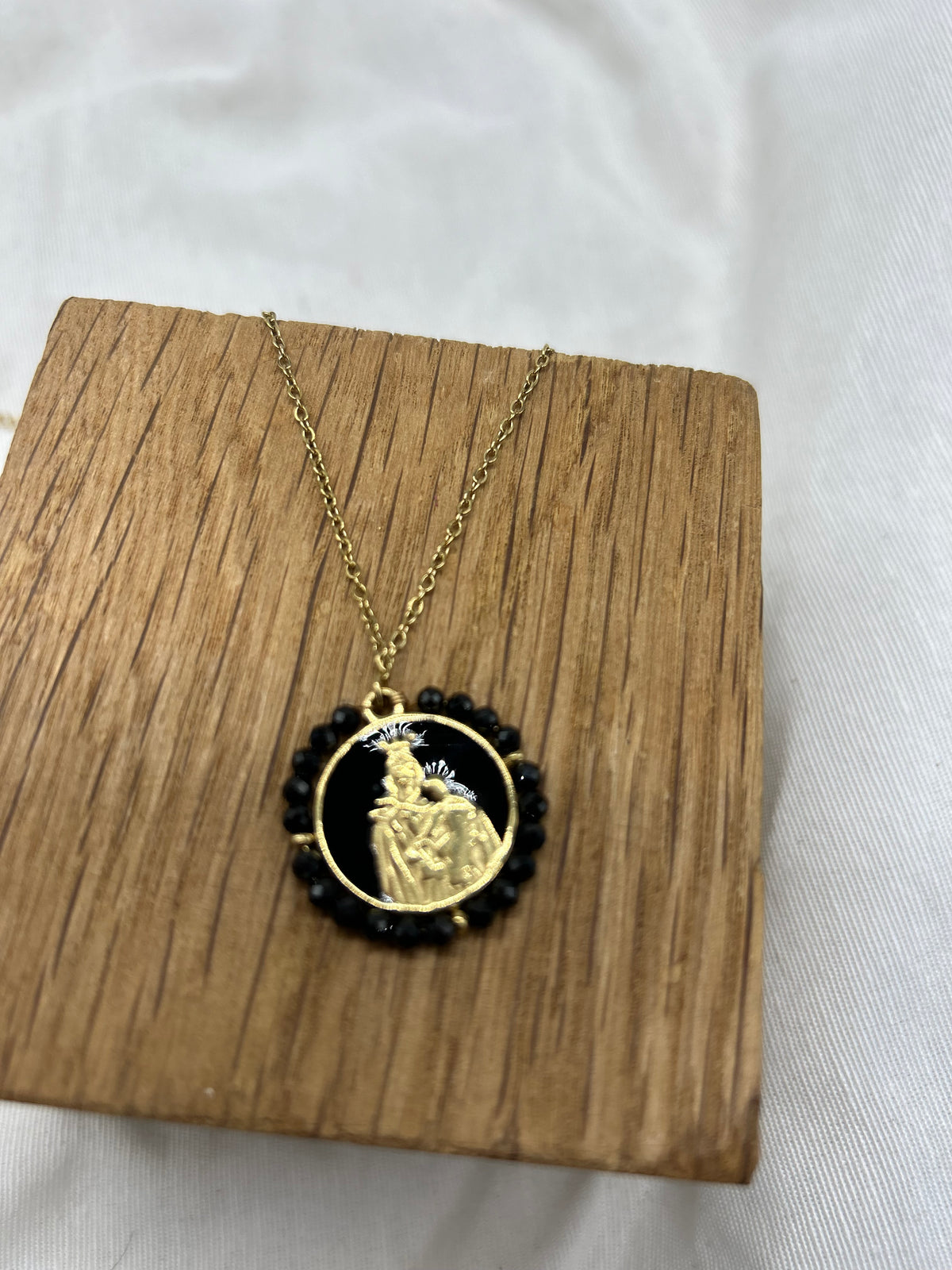 CADENA VIRGEN DEL CARMEN NEGRA