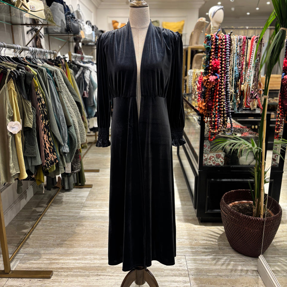 KIMONO DE TERCIOPELO CON MANGA FRUNCIDA  GRIS