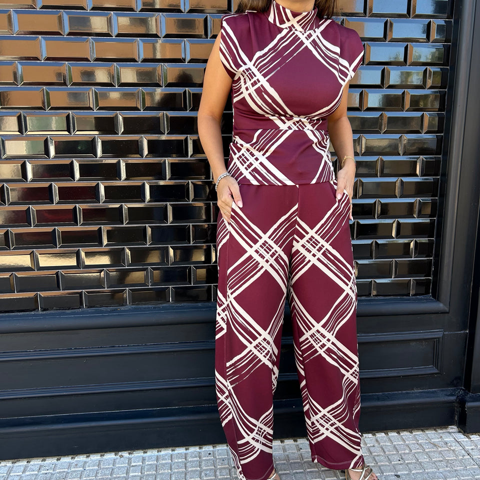 CONJUNTO TOP Y PANTALON ESTAMPADO