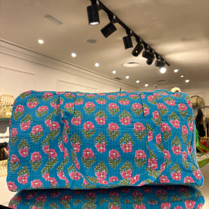 BOLSA ESTAMPADA FONDO AZUL