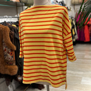 CAMISETA DE RAYAS AMARILLA Y NARANJA