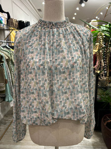 BLUSA DE GASA ESTAMPADA