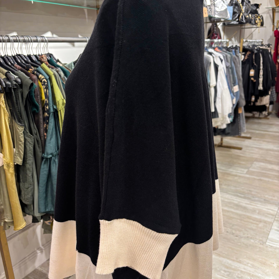 JERSEY AMPLIO NEGRO CON FRANJA BEIGE