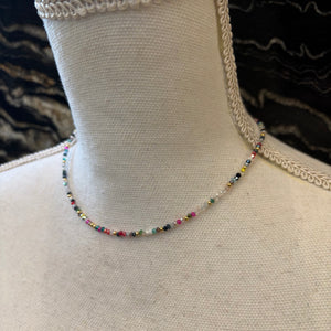 COLLAR CUENTAS COLORES
