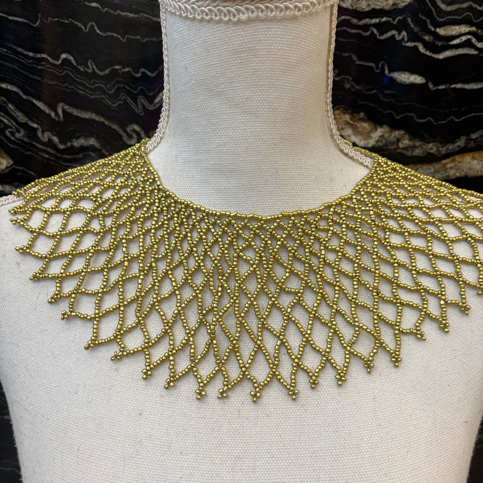 COLLAR BABERO DORADO
