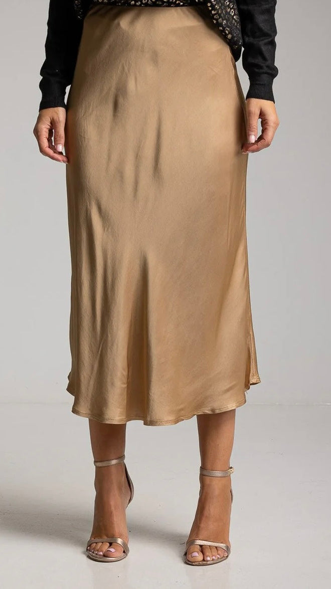 FALDA SATINADA CAMEL