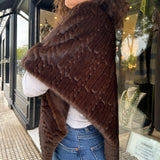 CAPA MARRON DE PELO SINTETICO