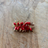 BROCHE GRANDE DORADO Y ROJO