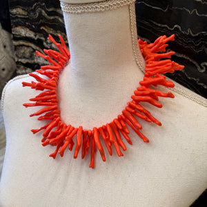 COLLAR CORAL