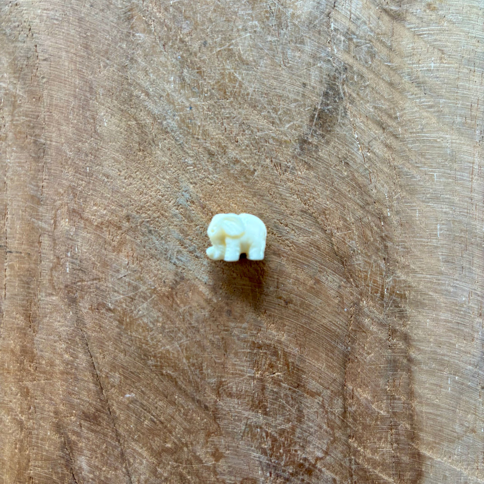 COLGANTE ELEFANTE MINI BEIGE