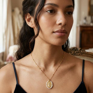 CADENA VIRGEN DEL ROCIO PERLAS