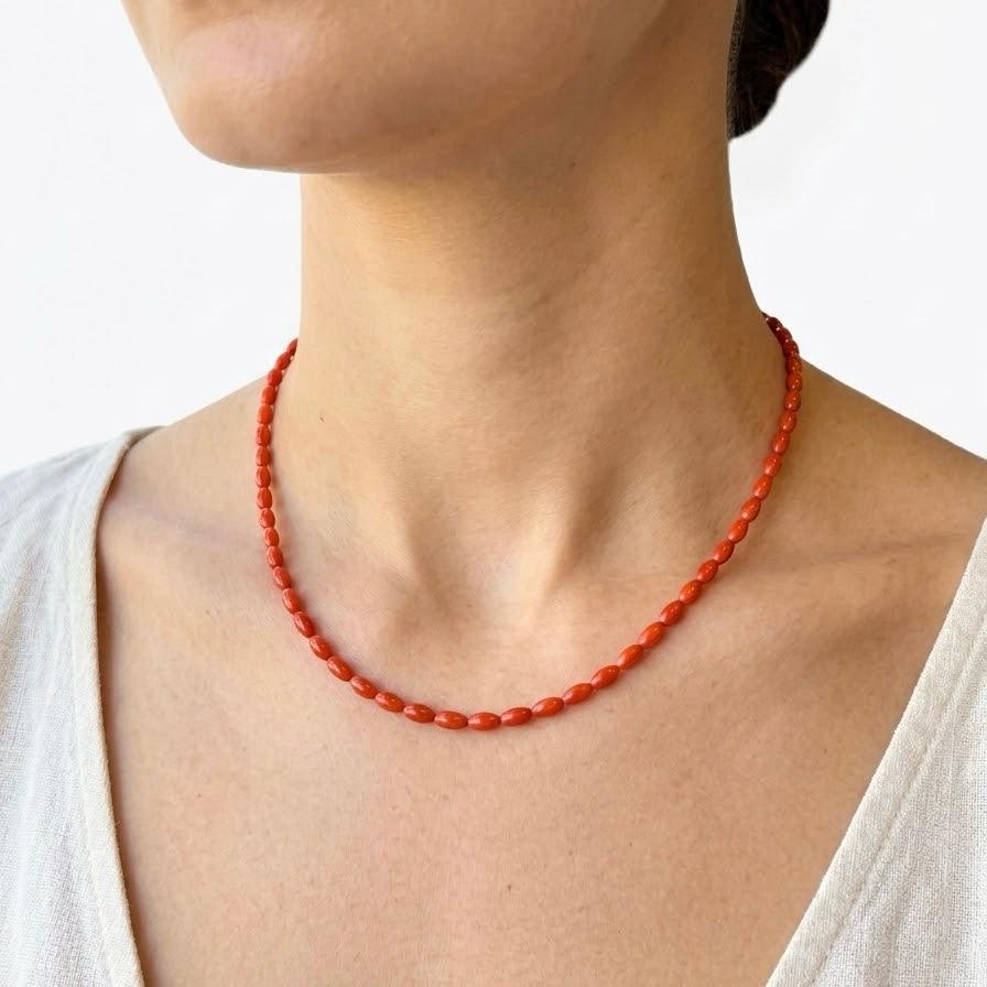 COLLAR CUENTAS OVALADA PEQUEÑA NARANJA